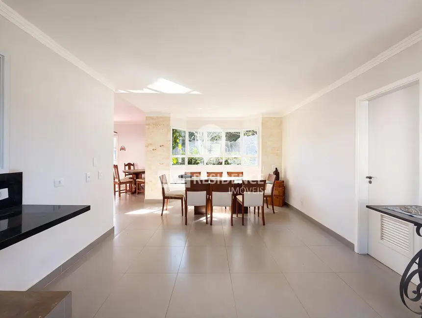 Casa com 3 quartos à venda, 180m2 em Itatiba - SP - imagem 5 Foto 5 de Casa com 3 quartos à venda, 180m2 em Itatiba - SP