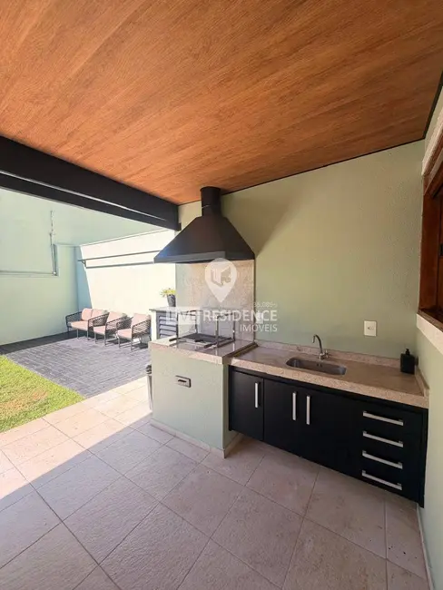 Casa de Condomínio com 3 quartos à venda, 150m2 em Nova Itatiba, Itatiba - SP - imagem 3 Foto 3 de Casa de Condomínio com 3 quartos à venda, 150m2 em Nova Itatiba, Itatiba - SP