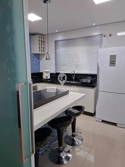 Foto 5 de Casa de Condomínio com 3 quartos à venda, 225m2 em Residencial Fazenda Serrinha, Itatiba - SP