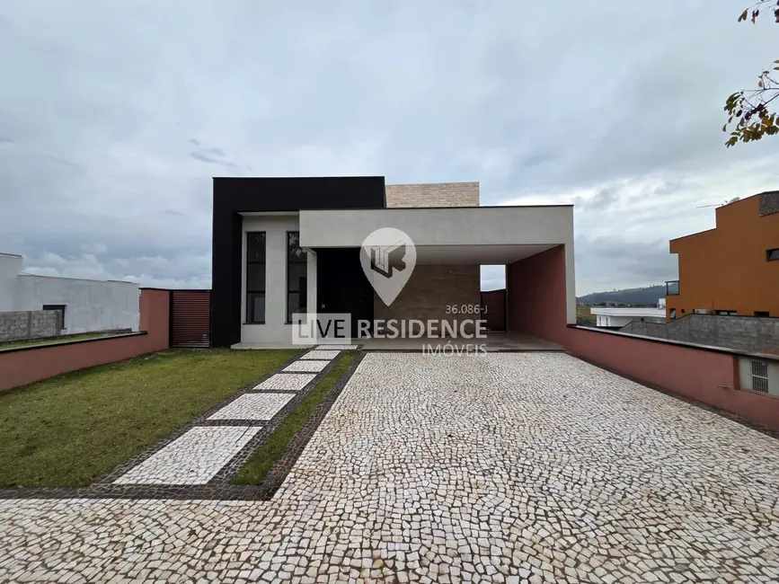 Foto 1 de Casa de Condomínio à venda, 208m2 em Itatiba - SP