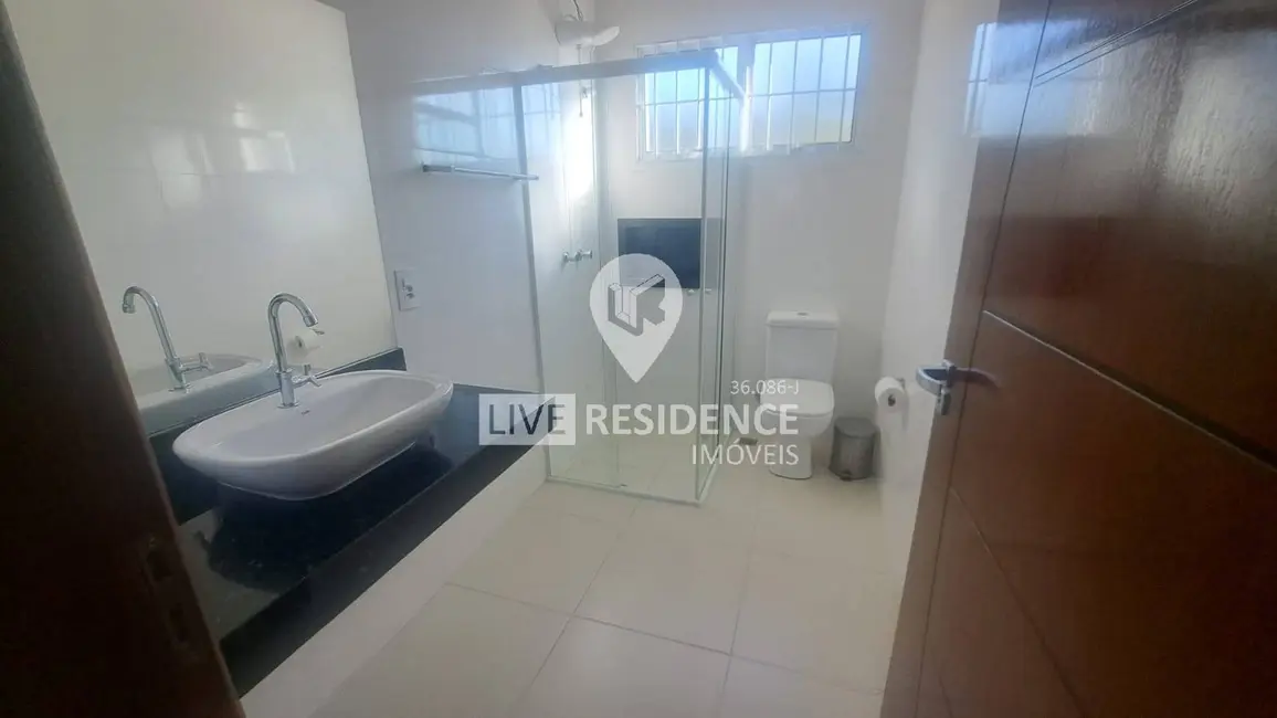 Foto 5 de Casa com 4 quartos à venda, 120m2 em Jardim Leonor, Itatiba - SP
