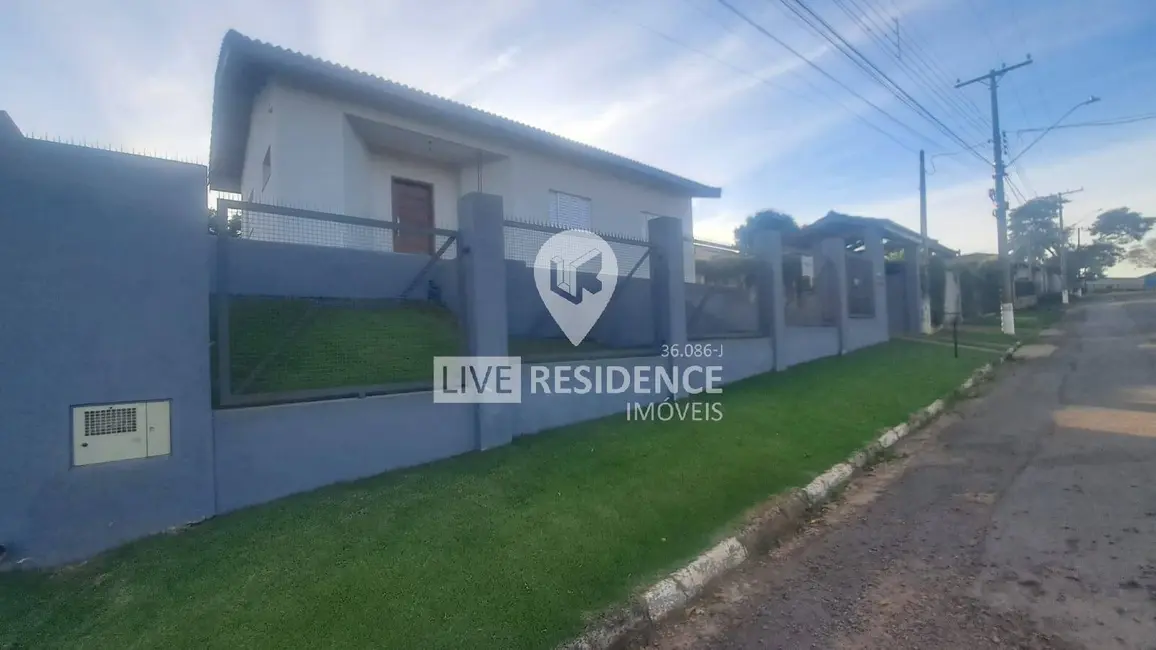 Foto 2 de Casa com 4 quartos à venda, 120m2 em Jardim Leonor, Itatiba - SP