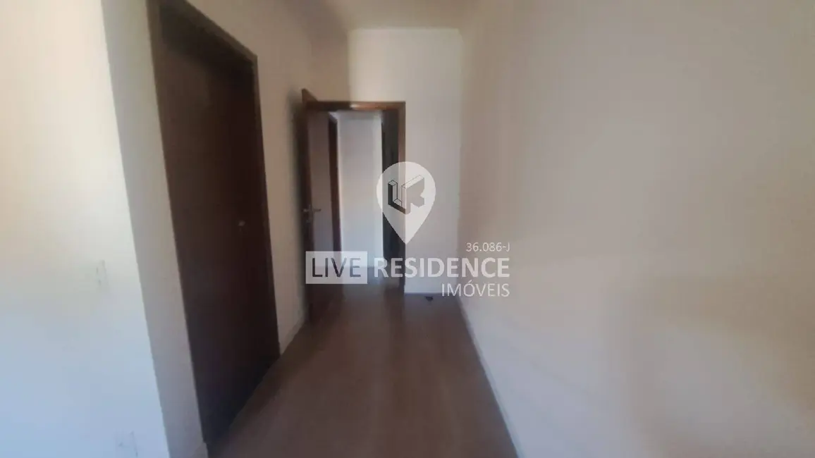 Foto 6 de Casa com 4 quartos à venda, 120m2 em Jardim Leonor, Itatiba - SP