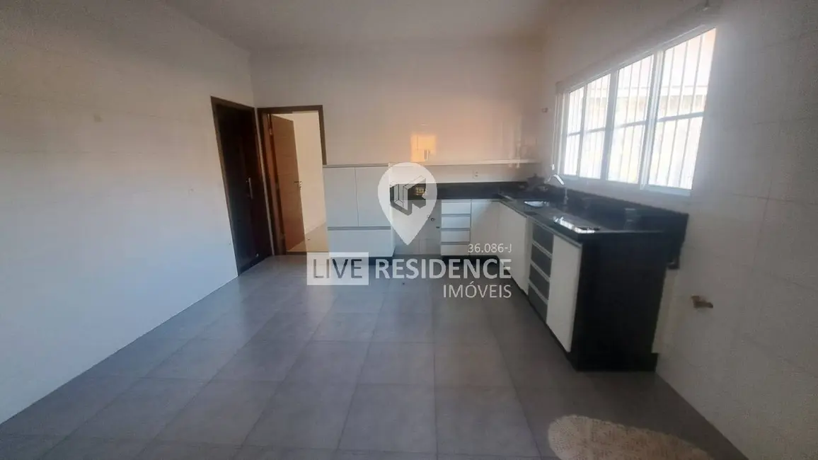Foto 8 de Casa com 4 quartos à venda, 120m2 em Jardim Leonor, Itatiba - SP