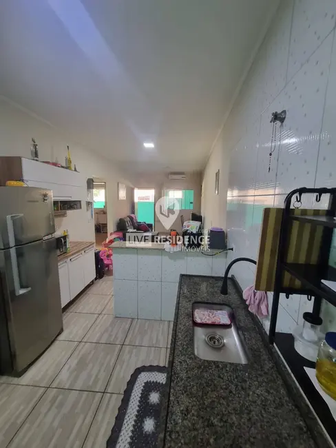 Casa com 2 quartos à venda, 70m2 em Loteamento Fernando Momentel, Itatiba - SP - imagem 2 Foto 2 de Casa com 2 quartos à venda, 70m2 em Loteamento Fernando Momentel, Itatiba - SP