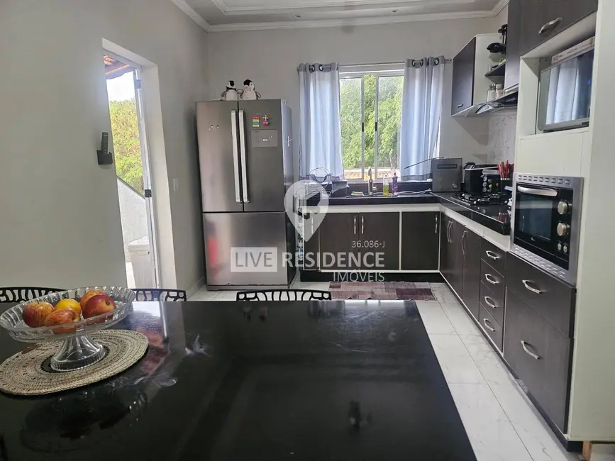 Casa com 3 quartos à venda, 179m2 em Vila Centenário, Itatiba - SP - imagem 4 Foto 4 de Casa com 3 quartos à venda, 179m2 em Vila Centenário, Itatiba - SP