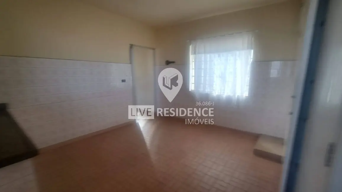 Casa com 2 quartos à venda, 97m2 em Centro, Itatiba - SP - imagem 4 Foto 4 de Casa com 2 quartos à venda, 97m2 em Centro, Itatiba - SP
