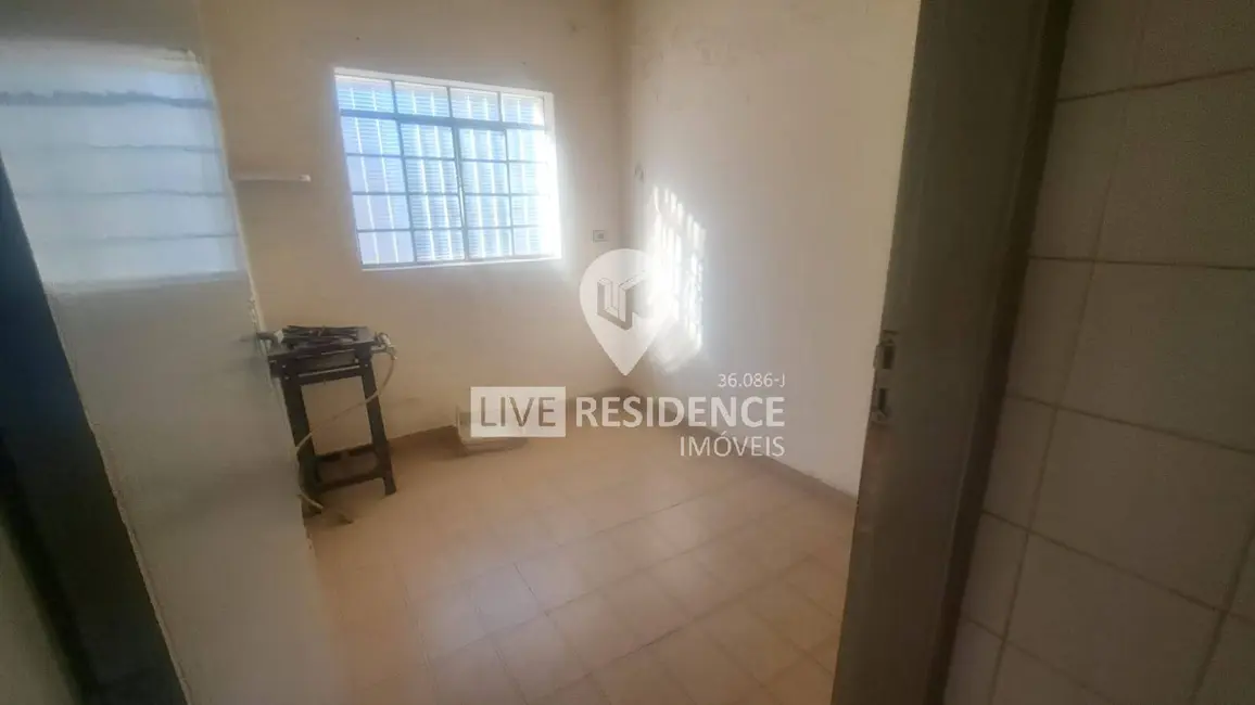 Casa com 2 quartos à venda, 97m2 em Centro, Itatiba - SP - imagem 5 Foto 5 de Casa com 2 quartos à venda, 97m2 em Centro, Itatiba - SP