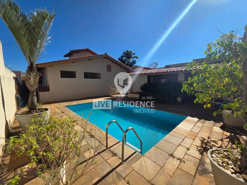Foto 8 de Casa com 3 quartos à venda, 240m2 em Nova Itatiba, Itatiba - SP