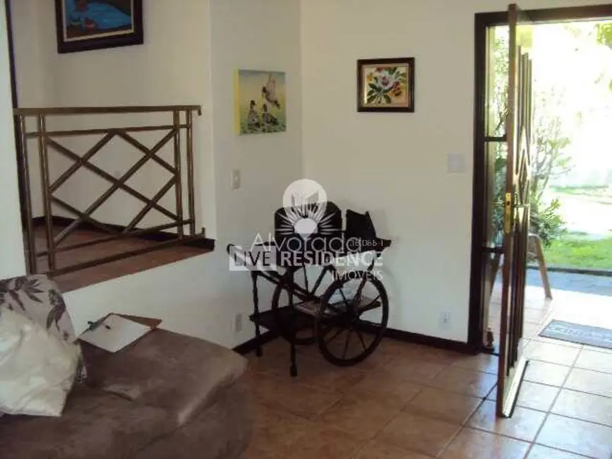 Casa com 3 quartos à venda, 304m2 em Jardim Leonor, Itatiba - SP - imagem 3 Foto 3 de Casa com 3 quartos à venda, 304m2 em Jardim Leonor, Itatiba - SP