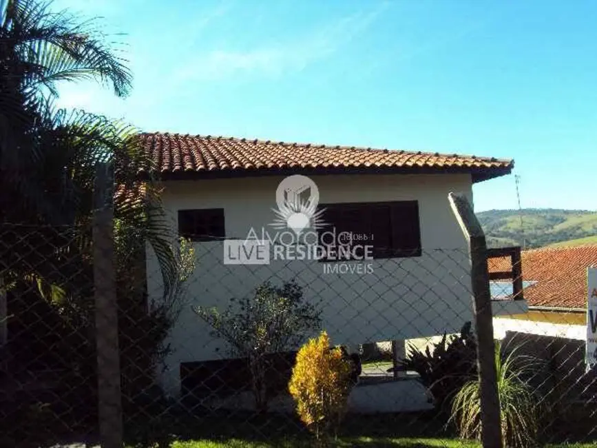 Casa com 3 quartos à venda, 304m2 em Jardim Leonor, Itatiba - SP - imagem 1 Foto 1 de Casa com 3 quartos à venda, 304m2 em Jardim Leonor, Itatiba - SP