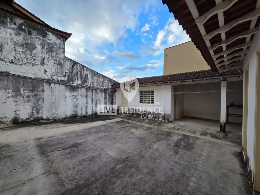 Foto 7 de Casa com 3 quartos à venda, 168m2 em Jardim Santo Antônio, Itatiba - SP