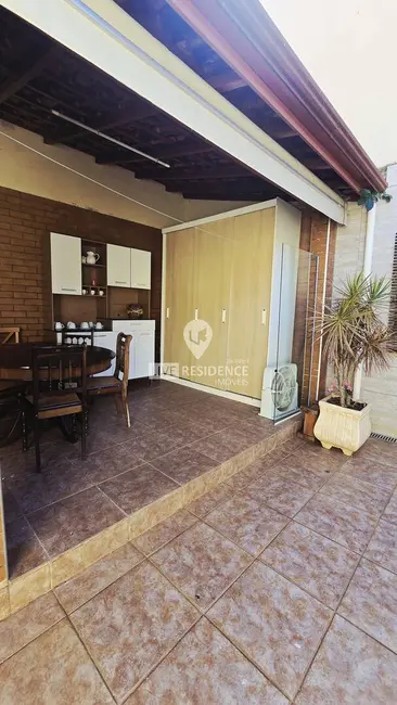 Foto 1 de Casa com 3 quartos à venda, 68m2 em Jardim Santa Filomena, Itatiba - SP