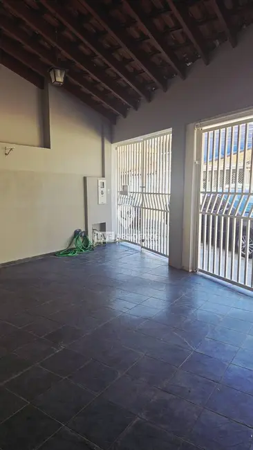 Foto 3 de Casa com 3 quartos à venda, 68m2 em Jardim Santa Filomena, Itatiba - SP