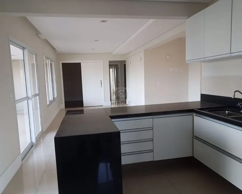 Foto 6 de Apartamento com 3 quartos à venda, 186m2 em Cambuí, Campinas - SP