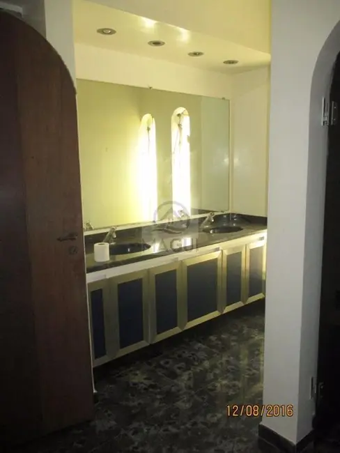 Casa para alugar, 1560m2 em Jardim das Paineiras, Campinas - SP - imagem 9 Foto 9 de Casa para alugar, 1560m2 em Jardim das Paineiras, Campinas - SP
