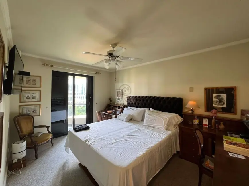 Apartamento com 4 quartos à venda, 220m2 em Jardim Paulista, São Paulo - SP - imagem 8 Foto 8 de Apartamento com 4 quartos à venda, 220m2 em Jardim Paulista, São Paulo - SP