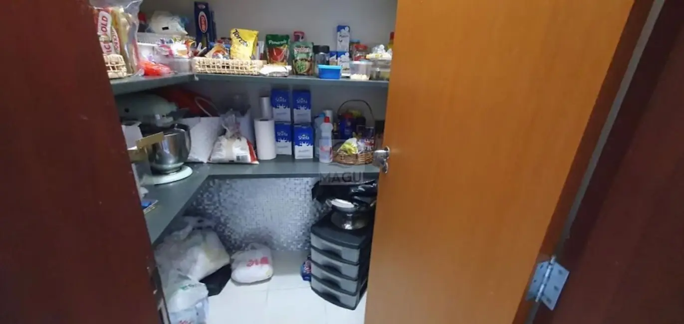 Foto 4 de Casa de Condomínio com 3 quartos à venda, 750m2 em Loteamento Caminhos de São Conrado (Sousas), Campinas - SP