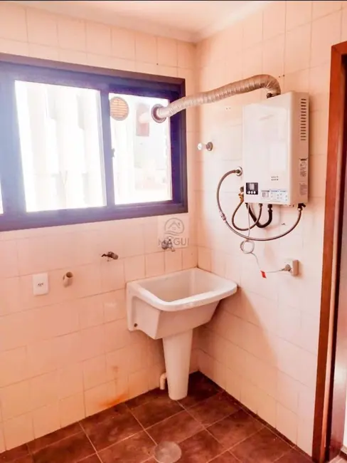 Apartamento com 4 quartos à venda, 264m2 em Cambuí, Campinas - SP - imagem 4 Foto 4 de Apartamento com 4 quartos à venda, 264m2 em Cambuí, Campinas - SP