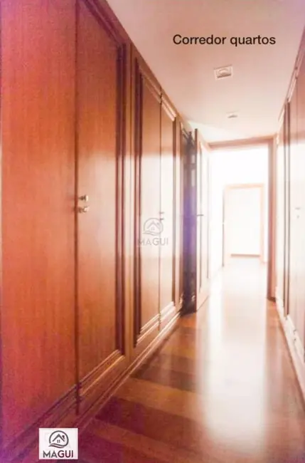 Apartamento com 6 quartos à venda e para alugar, 450m2 em Cambuí, Campinas - SP - imagem 4 Foto 4 de Apartamento com 6 quartos à venda e para alugar, 450m2 em Cambuí, Campinas - SP