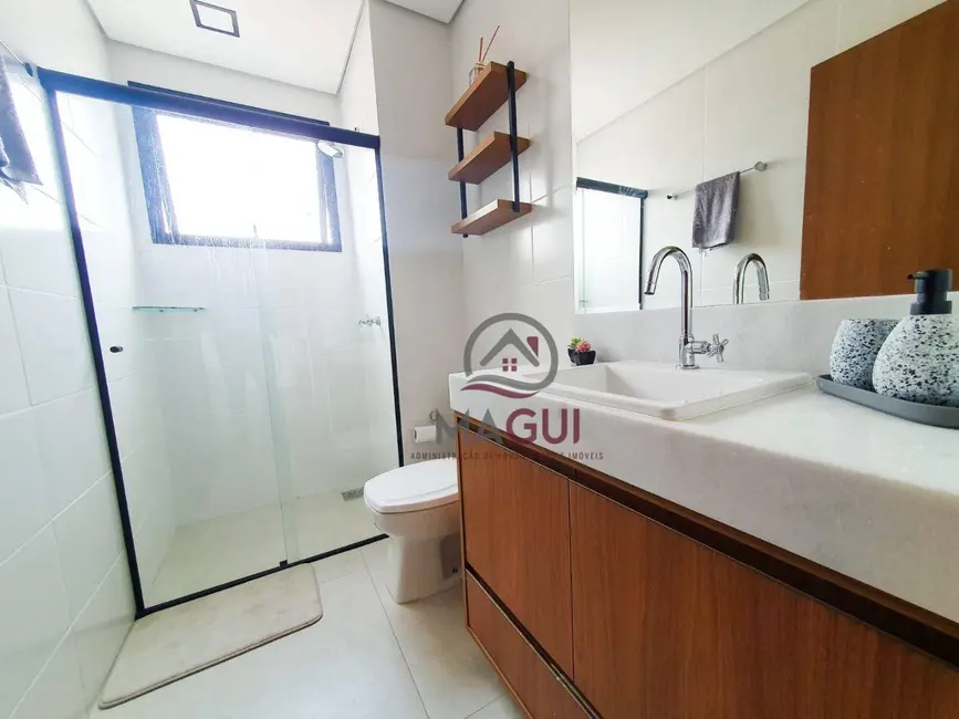 Foto 2 de Apartamento com 1 quarto para alugar, 51m2 em Cambuí, Campinas - SP