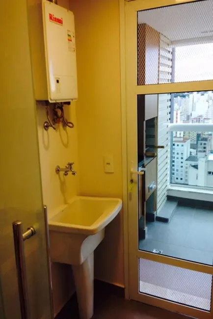 Apartamento com 2 quartos à venda e para alugar, 65m2 em Centro, Campinas - SP - imagem 3 Foto 3 de Apartamento com 2 quartos à venda e para alugar, 65m2 em Centro, Campinas - SP