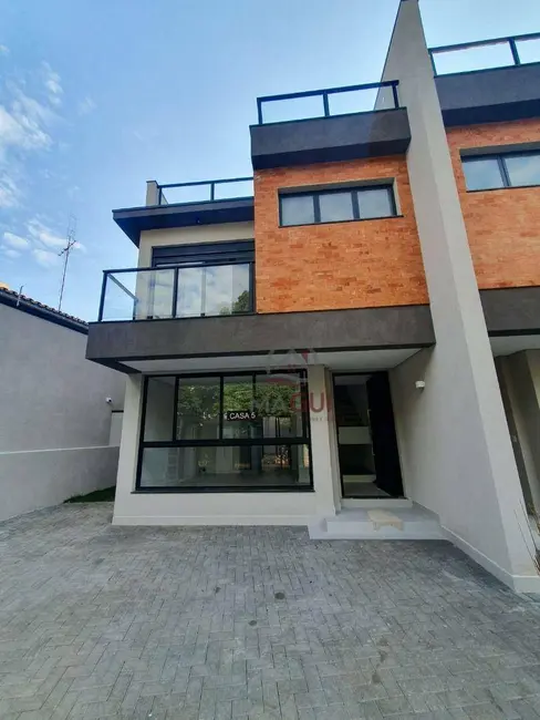 Casa de Condomínio com 3 quartos para alugar, 208m2 em Jardim das Paineiras, Campinas - SP - imagem 2 Foto 2 de Casa de Condomínio com 3 quartos para alugar, 208m2 em Jardim das Paineiras, Campinas - SP