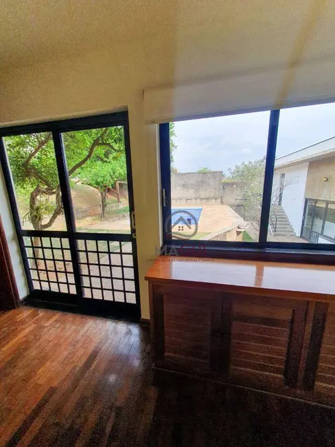Casa com 4 quartos para alugar, 672m2 em Jardim das Paineiras, Campinas - SP - imagem 7 Foto 7 de Casa com 4 quartos para alugar, 672m2 em Jardim das Paineiras, Campinas - SP