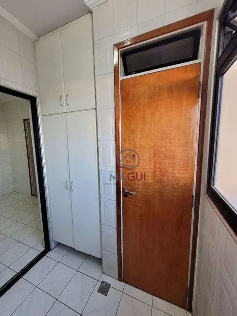 Apartamento com 2 quartos para alugar, 78m2 em Mansões Santo Antônio, Campinas - SP - imagem 9 Foto 9 de Apartamento com 2 quartos para alugar, 78m2 em Mansões Santo Antônio, Campinas - SP