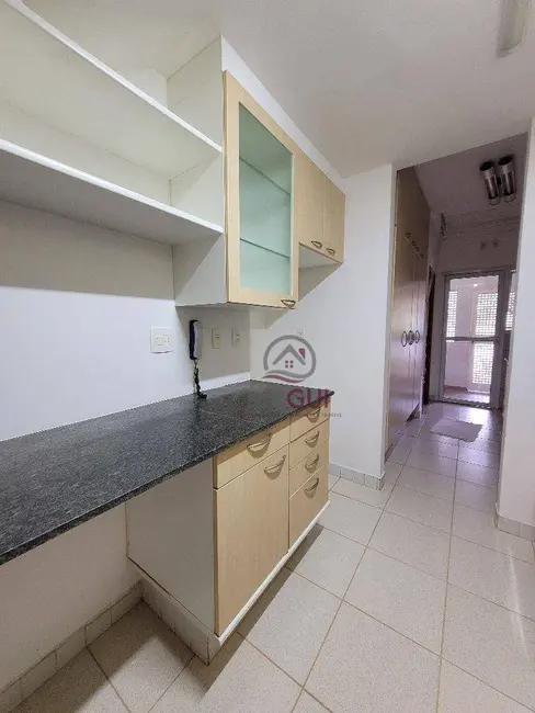 Casa de Condomínio com 3 quartos para alugar, 306m2 em Campinas - SP - imagem 8 Foto 8 de Casa de Condomínio com 3 quartos para alugar, 306m2 em Campinas - SP