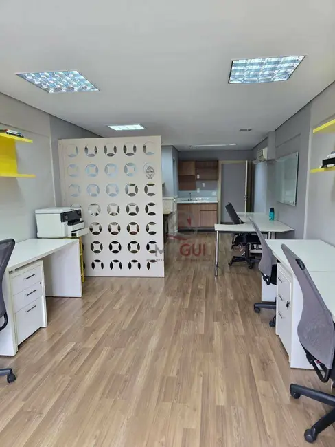 Sala Comercial para alugar, 40m2 em Campinas - SP - imagem 2 Foto 2 de Sala Comercial para alugar, 40m2 em Campinas - SP