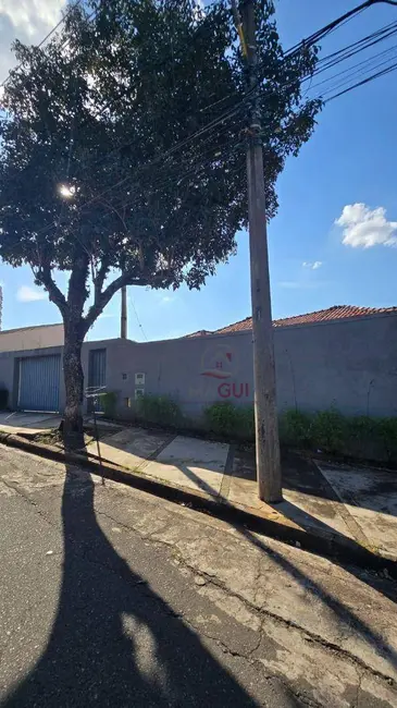 Casa com 3 quartos à venda, 690m2 em Jardim São Carlos, Campinas - SP - imagem 1 Foto 1 de Casa com 3 quartos à venda, 690m2 em Jardim São Carlos, Campinas - SP