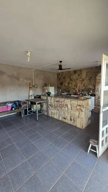 Casa com 3 quartos à venda, 690m2 em Jardim São Carlos, Campinas - SP - imagem 5 Foto 5 de Casa com 3 quartos à venda, 690m2 em Jardim São Carlos, Campinas - SP
