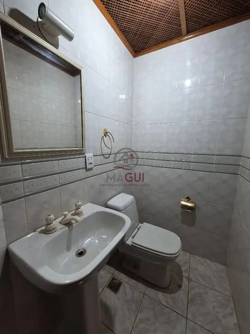 Foto 7 de Apartamento com 3 quartos para alugar, 185m2 em Cambuí, Campinas - SP