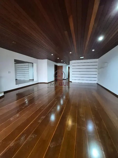 Foto 4 de Apartamento com 3 quartos para alugar, 185m2 em Cambuí, Campinas - SP