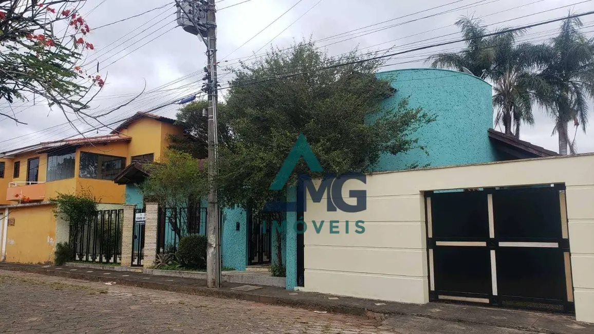 Foto 8 de Casa com 4 quartos à venda, 600m2 em Tres Coracoes - MG