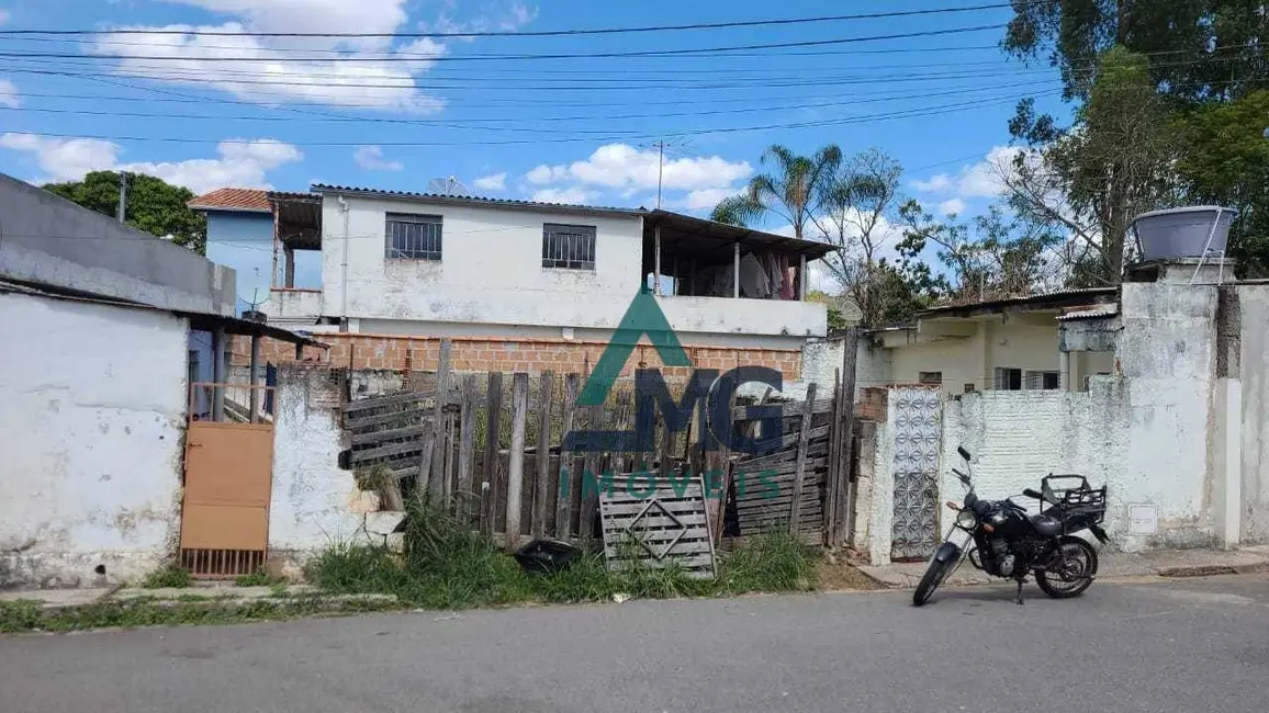 Foto 1 de Terreno / Lote à venda em Tres Coracoes - MG