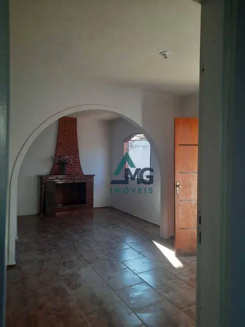 Foto 5 de Casa com 4 quartos à venda, 300m2 em Tres Coracoes - MG