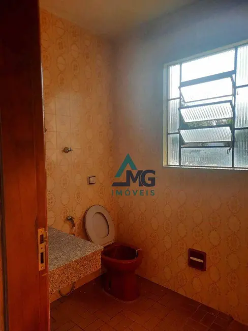 Foto 2 de Casa com 3 quartos à venda, 300m2 em Tres Coracoes - MG