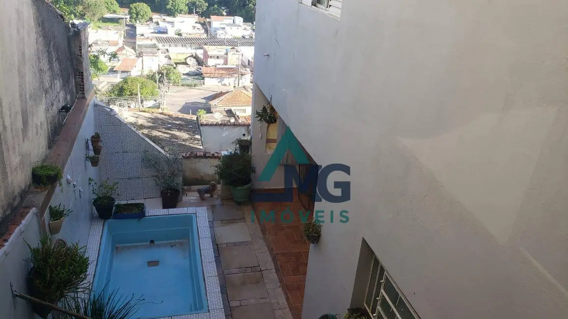 Foto 3 de Casa com 4 quartos à venda em Tres Coracoes - MG