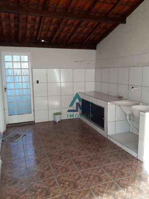 Foto 3 de Casa com 6 quartos à venda, 420m2 em Tres Coracoes - MG