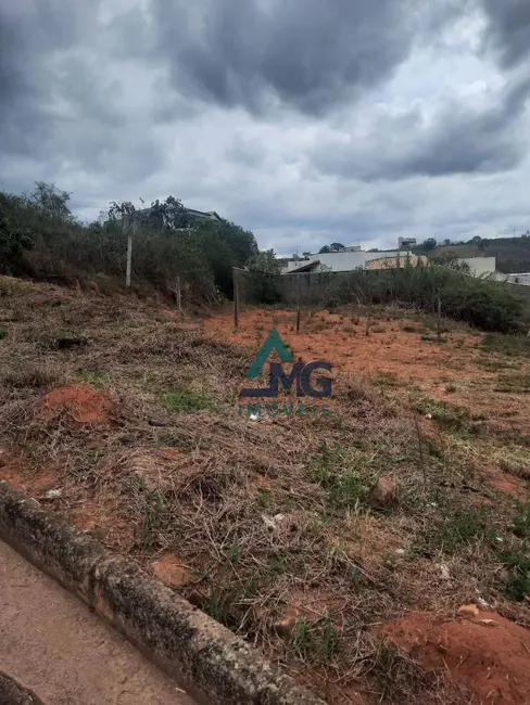 Foto 4 de Terreno / Lote à venda, 525m2 em Tres Coracoes - MG