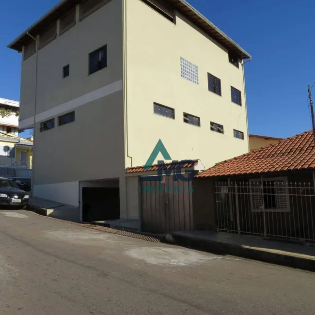 Foto 2 de Casa com 2 quartos à venda em Tres Coracoes - MG