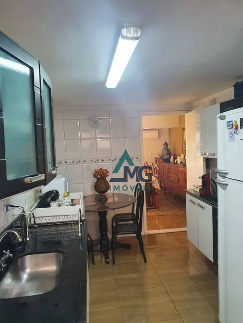 Apartamento com 4 quartos à venda em Guaruja - SP - imagem 2 Foto 2 de Apartamento com 4 quartos à venda em Guaruja - SP