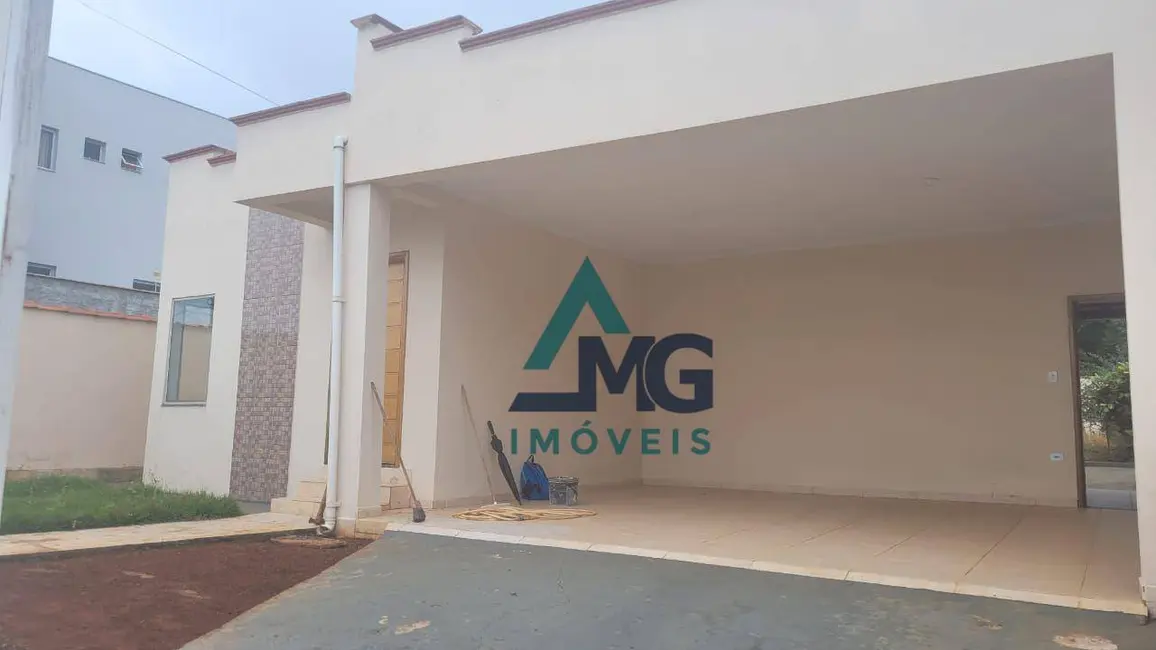 Foto 3 de Casa com 3 quartos à venda, 366m2 em Tres Coracoes - MG