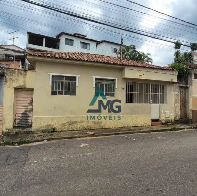 Foto 1 de Casa com 3 quartos à venda, 200m2 em Tres Coracoes - MG