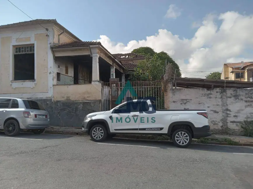 Foto 2 de Terreno / Lote à venda em Centro, Tres Coracoes - MG