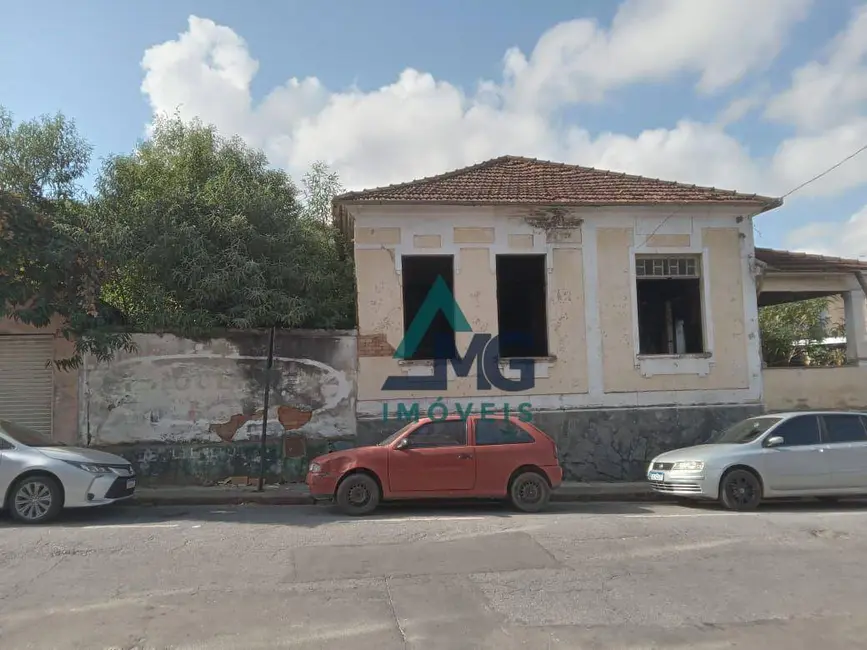 Foto 1 de Terreno / Lote à venda em Centro, Tres Coracoes - MG