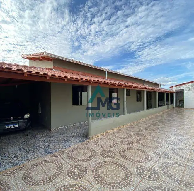 Foto 9 de Casa com 3 quartos à venda, 200m2 em Tres Coracoes - MG
