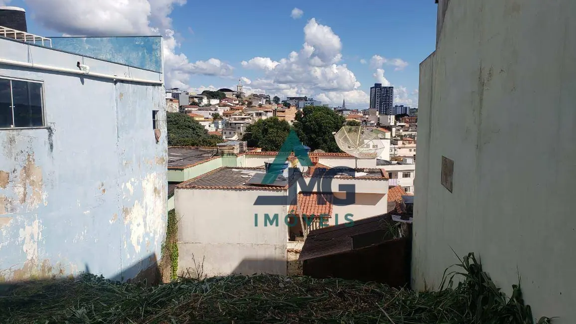 Foto 5 de Terreno / Lote à venda, 205m2 em Tres Coracoes - MG